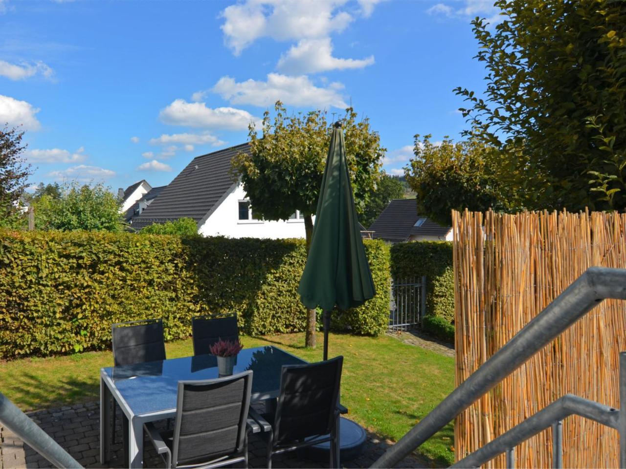 Apartment In Eslohe With Terrace Exterior foto